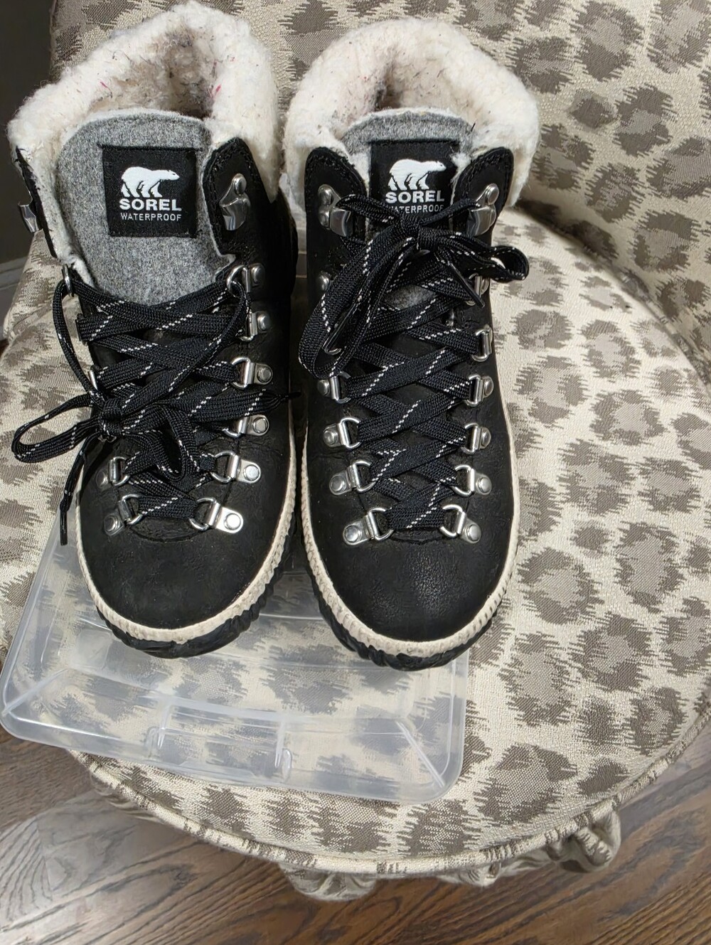 Sorel Ladies Black Waterproof Lace-Up Winter Boots with Fleece Collar